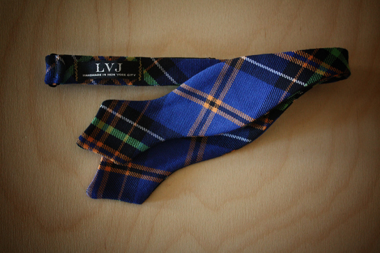 Blue-cotton-plaid-bow