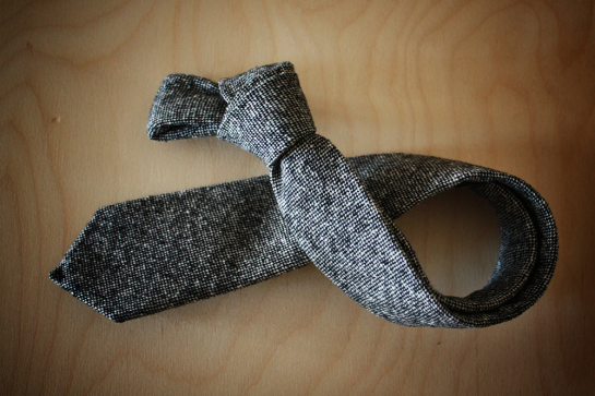 Grey-donegal-tweed-tie