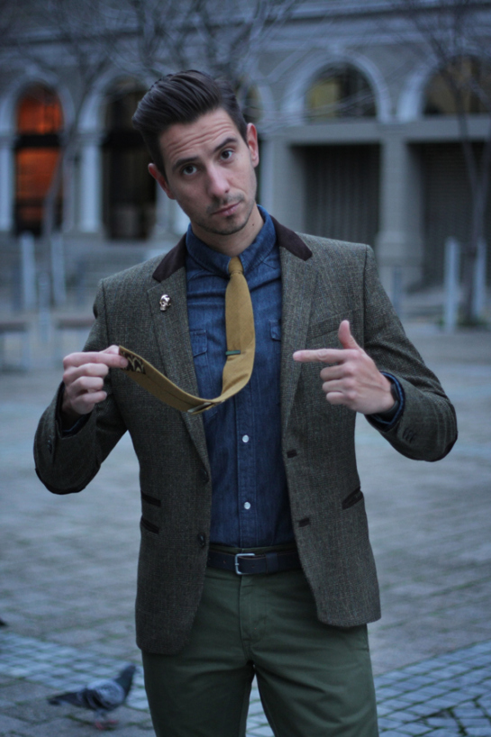 This-tie
