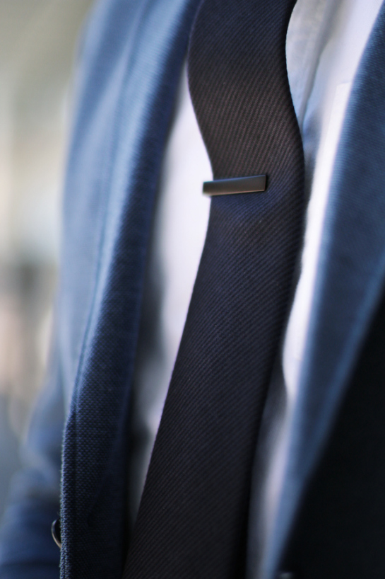 tie-close-up