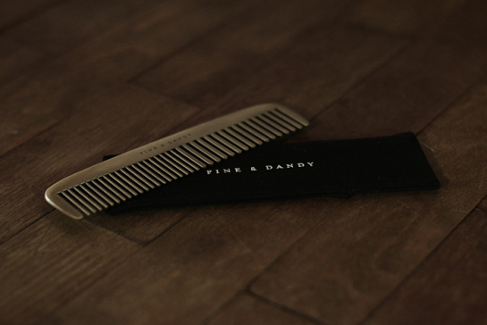 Fine-&-Dandy-Comb