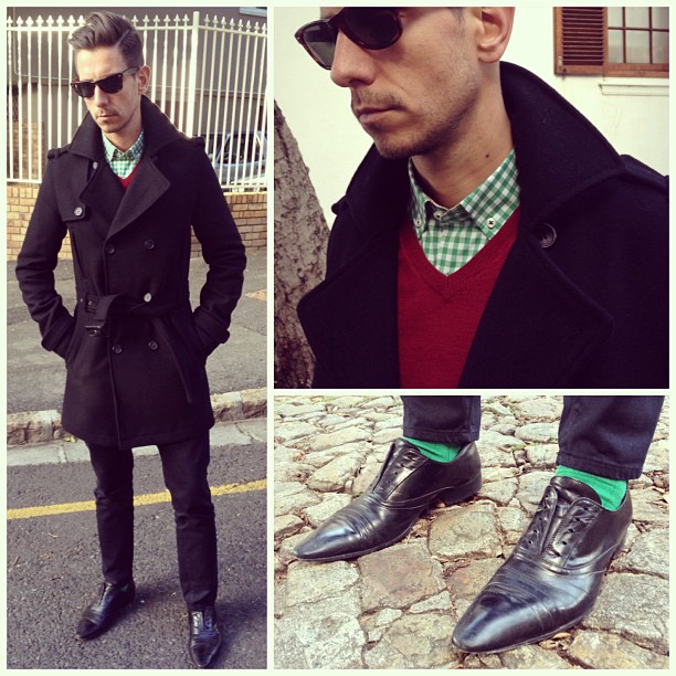 Trench coats and gingham
Jacket from @topshopsouthafrica 
Jumper from @gap_southafrica 
www.whatmyboyfriendwore.com
#menstyle #menswear #mensfashion #mensootd #wmbw