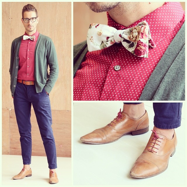 Florals and polka dots with the worlds oldest shoes!
Bow tie from @heywood1922 
Shirt from @markham_sa 
Cardigan from @gap_southafrica (@gap)
Pants from @topshop
Shoes from #Socrati
Don't forget to visit our blog www.whatmyboyfriendwore.com for sartorial secrets & all things dapper. 
You can follow the everyday life of WMBW on @sergio_ines 
#Menswear #Mensfashion #Menstyle #WMBW #OOTD #GapSA