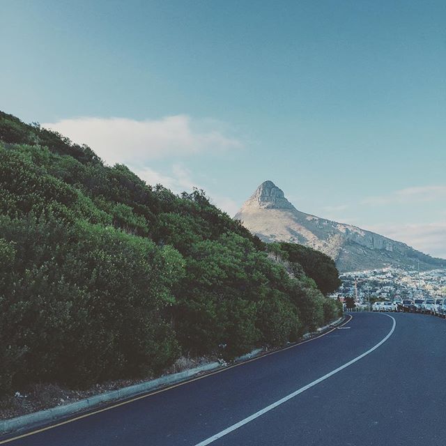 Early morning run on ocean view drive towards lions head #CapeTown