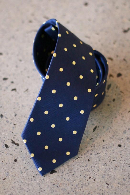 polka-dot-tie