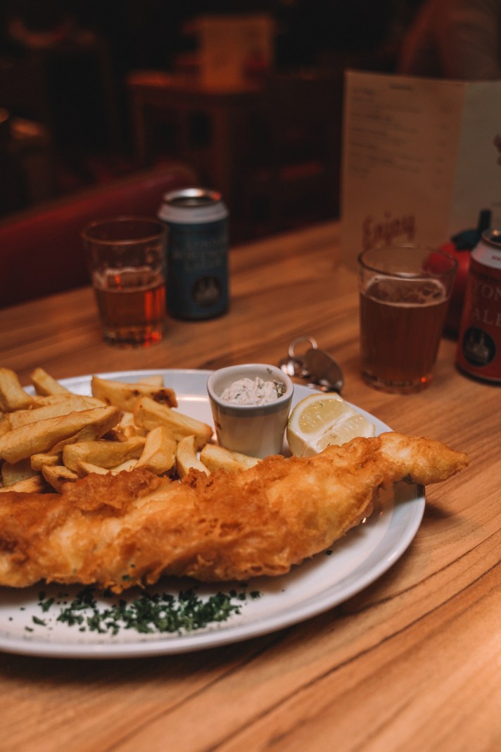 Golden-Union---Large-Cod-and-Chips