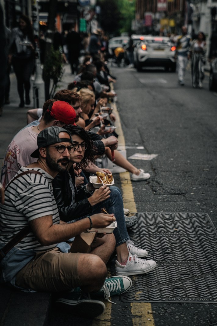 London---street-food-patrons
